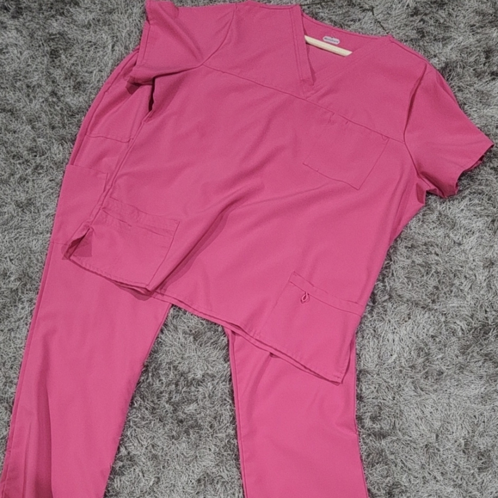 Women Scrubs